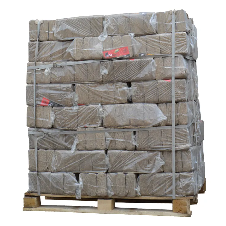 Palette-Mixte-de-Briquettes-de-Bois-Pini-Kay-Nestro-Mix-960-kg-Combustion-Longue-Duree Mischpalette Holzbriketts Pini Kay + Nestro Mix – 960 kg – Lange Brenndauer – Bild 1